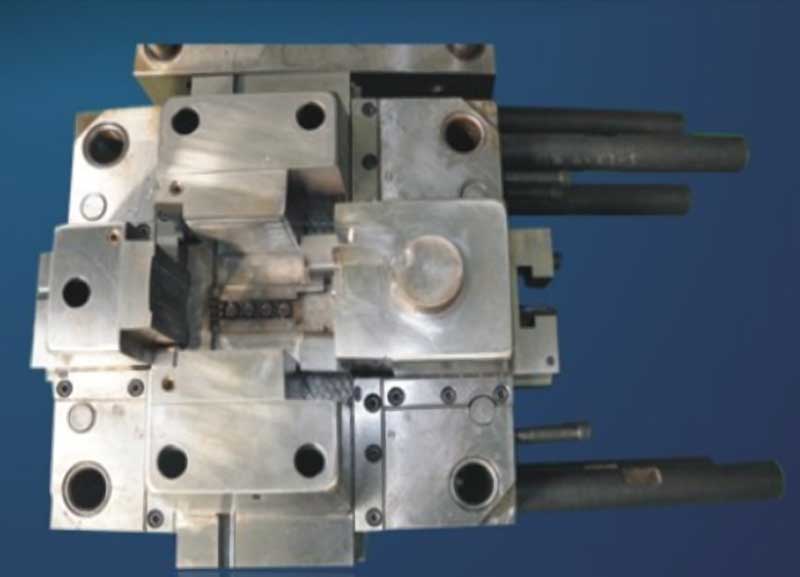 Die Casting Mold with 4 Sliders